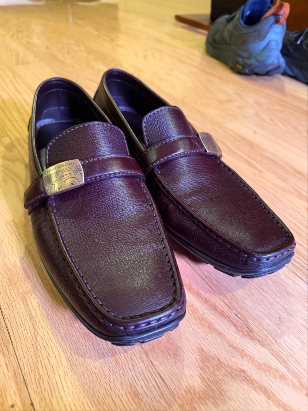 Louis Vuitton Mens Driving loafers size 11